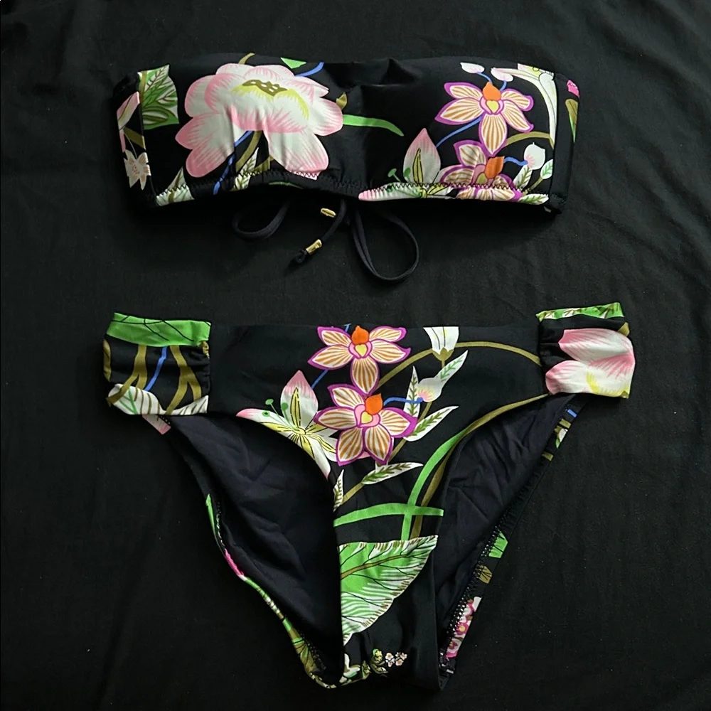 Trina Turk Moonlit Lotus Bandeau Top & Shirred Bottom Swimsuit Bikini Set - Picture 2 of 8